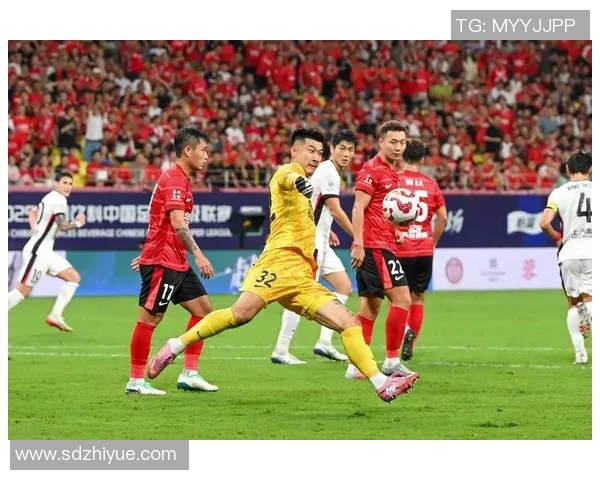 成都足球队荣登足球意识排行榜第四位引发热议